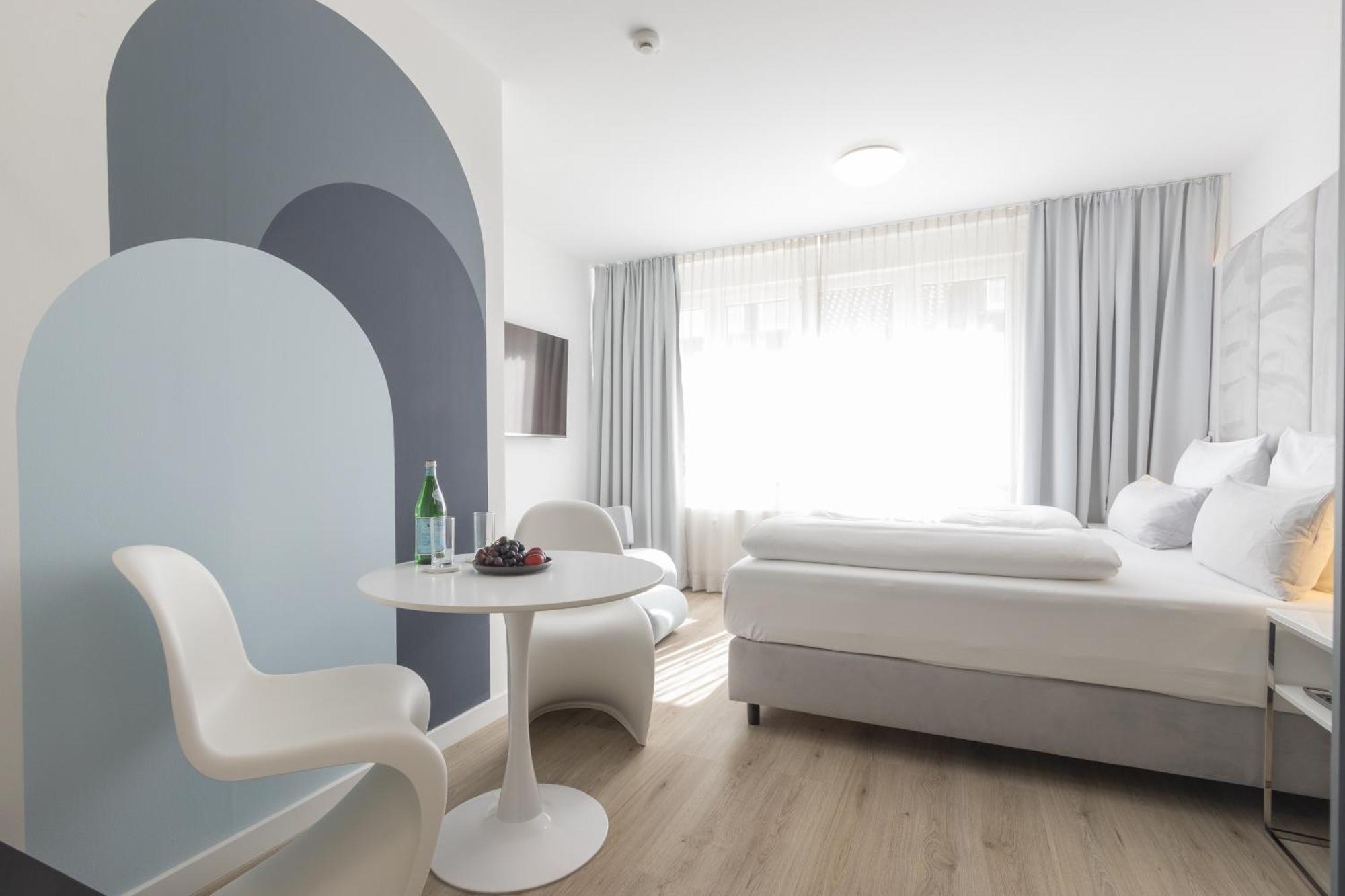 Zzzpace Smart-Hotel Krefeld Buitenkant foto